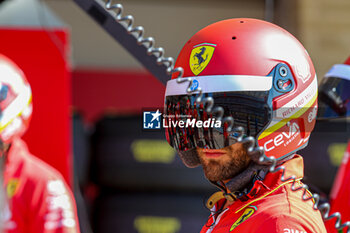 18/10/2024 - Scuderia Ferrari pitlane operations during the Formula 1 Pirelli United States Grand Prix 2024, scheduled to take place at Circuit of Americas in Austin, TX (USA) Sept 18-20, 2024 - FORMULA 1 PIRELLI UNITED STATES GRAND PRIX 2024 - PRACTICE - FORMULA 1 - MOTORI