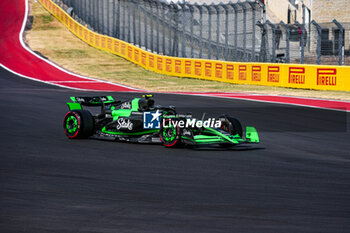 18/10/2024 - Zhou Guanyu (CHN) - Stake F1 Team Kick Sauber - Sauber C44 - Ferrari during the Formula 1 Pirelli United States Grand Prix 2024, scheduled to take place at Circuit of Americas in Austin, TX (USA) Sept 18-20, 2024 - FORMULA 1 PIRELLI UNITED STATES GRAND PRIX 2024 - PRACTICE - FORMULA 1 - MOTORI