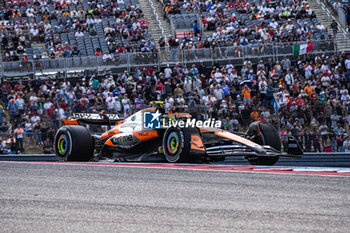 18/10/2024 - Lando Norris (GBR) - McLaren Formula 1 Team - McLaren MCL38 - Mercedes during the Formula 1 Pirelli United States Grand Prix 2024, scheduled to take place at Circuit of Americas in Austin, TX (USA) Sept 18-20, 2024 - FORMULA 1 PIRELLI UNITED STATES GRAND PRIX 2024 - PRACTICE - FORMULA 1 - MOTORI