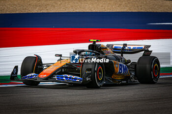 18/10/2024 - Pierre Gasly (FRA) - Alpine F1 Team - Alpine A524 - Renault - McLaren Formula 1 Team - McLaren MCL38 - Mercedes during the Formula 1 Pirelli United States Grand Prix 2024, scheduled to take place at Circuit of Americas in Austin, TX (USA) Sept 18-20, 2024 - FORMULA 1 PIRELLI UNITED STATES GRAND PRIX 2024 - PRACTICE - FORMULA 1 - MOTORI