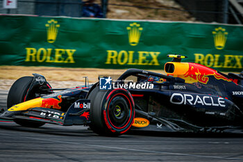 18/10/2024 - Sergio Perez (MEX) - Oracle Red Bull Racing - Red Bull RB20 - Honda RBPT during the Formula 1 Pirelli United States Grand Prix 2024, scheduled to take place at Circuit of Americas in Austin, TX (USA) Sept 18-20, 2024 - FORMULA 1 PIRELLI UNITED STATES GRAND PRIX 2024 - PRACTICE - FORMULA 1 - MOTORI