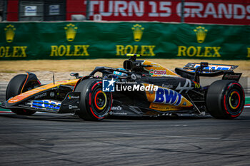 18/10/2024 - Lando Norris (GBR) - McLaren Formula 1 Team - McLaren MCL38 - Mercedes during the Formula 1 Pirelli United States Grand Prix 2024, scheduled to take place at Circuit of Americas in Austin, TX (USA) Sept 18-20, 2024 - FORMULA 1 PIRELLI UNITED STATES GRAND PRIX 2024 - PRACTICE - FORMULA 1 - MOTORI