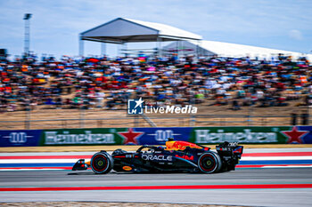 18/10/2024 - Max Verstappen (NED) - Oracle Red Bull Racing - Red Bull RB20 - Honda RBPT during the Formula 1 Pirelli United States Grand Prix 2024, scheduled to take place at Circuit of Americas in Austin, TX (USA) Sept 18-20, 2024 - FORMULA 1 PIRELLI UNITED STATES GRAND PRIX 2024 - PRACTICE - FORMULA 1 - MOTORI