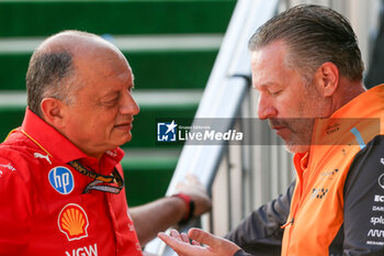 18/10/2024 - Frederic Vasseur (FRA) - Scuderia Ferrari F1 Team Principal a Zak Brown (USA) - CEO McLaren Racing during the Formula 1 Pirelli United States Grand Prix 2024, scheduled to take place at Circuit of Americas in Austin, TX (USA) Sept 18-20, 2024 - FORMULA 1 PIRELLI UNITED STATES GRAND PRIX 2024 - PRACTICE - FORMULA 1 - MOTORI