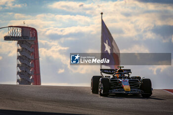 2024-10-19 - Sergio Perez (MEX) - Oracle Red Bull Racing - Red Bull RB20 - Honda RBPT during Qualify Session of the Formula 1 Pirelli United States Grand Prix 2024, scheduled to take place at Circuit of Americas in Austin, TX (USA) Sept 18-20, 2024 - FORMULA 1 PIRELLI UNITED STATES GRAND PRIX 2024 - QUALIFYING - FORMULA 1 - MOTORS