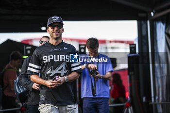 2024-10-19 - GASLY Pierre (fra), Alpine F1 Team A524, portrait during the Formula 1 Pirelli United States Grand Prix 2024, 19th round of the 2024 Formula One World Championship from October 18 to 20, 2024 on the Circuit of the Americas, in Austin, United States of America - F1 - US GRAND PRIX 2024 - FORMULA 1 - MOTORS