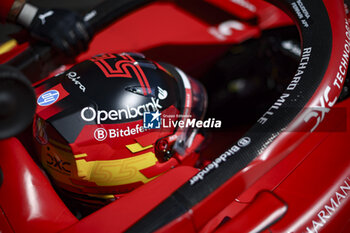 2024-10-19 - SAINZ Carlos (spa), Scuderia Ferrari SF-24, portrait during the Formula 1 Pirelli United States Grand Prix 2024, 19th round of the 2024 Formula One World Championship from October 18 to 20, 2024 on the Circuit of the Americas, in Austin, United States of America - F1 - US GRAND PRIX 2024 - FORMULA 1 - MOTORS