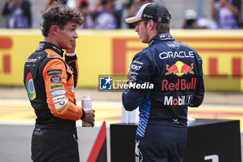 2024-10-19 - VERSTAPPEN Max (ned), Red Bull Racing RB20, NORRIS Lando (gbr), McLaren F1 Team MCL38, portrait during the Formula 1 Pirelli United States Grand Prix 2024, 19th round of the 2024 Formula One World Championship from October 18 to 20, 2024 on the Circuit of the Americas, in Austin, United States of America - F1 - US GRAND PRIX 2024 - FORMULA 1 - MOTORS