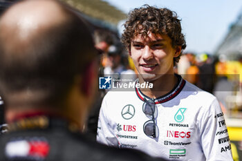 2024-10-19 - KIMI ANTONELLI Andrea (ita), Junior Driver of Mercedes AMG F1 Team, portrait, starting grid during the Formula 1 Pirelli United States Grand Prix 2024, 19th round of the 2024 Formula One World Championship from October 18 to 20, 2024 on the Circuit of the Americas, in Austin, United States of America - F1 - US GRAND PRIX 2024 - FORMULA 1 - MOTORS