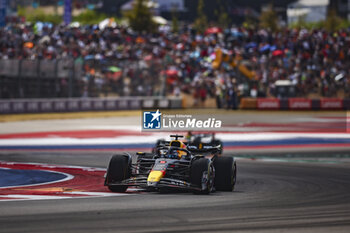 2024-10-19 - 01 VERSTAPPEN Max (nld), Red Bull Racing RB20, action during the Formula 1 Pirelli United States Grand Prix 2024, 19th round of the 2024 Formula One World Championship from October 18 to 20, 2024 on the Circuit of the Americas, in Austin, United States of America - F1 - US GRAND PRIX 2024 - FORMULA 1 - MOTORS