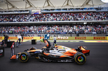 2024-10-19 - NORRIS Lando (gbr), McLaren F1 Team MCL38, portrait during the Formula 1 Pirelli United States Grand Prix 2024, 19th round of the 2024 Formula One World Championship from October 18 to 20, 2024 on the Circuit of the Americas, in Austin, United States of America - F1 - US GRAND PRIX 2024 - FORMULA 1 - MOTORS