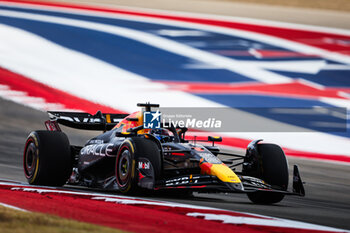 2024-10-19 - 01 VERSTAPPEN Max (nld), Red Bull Racing RB20, action during the Formula 1 Pirelli United States Grand Prix 2024, 19th round of the 2024 Formula One World Championship from October 18 to 20, 2024 on the Circuit of the Americas, in Austin, United States of America - F1 - US GRAND PRIX 2024 - FORMULA 1 - MOTORS