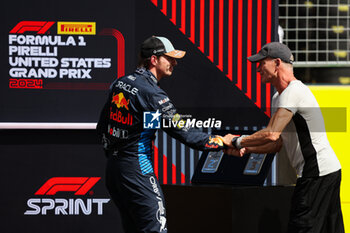 2024-10-19 - VERSTAPPEN Max (ned), Red Bull Racing RB20, Sting, musician, activist and actor, portrait during the Formula 1 Pirelli United States Grand Prix 2024, 19th round of the 2024 Formula One World Championship from October 18 to 20, 2024 on the Circuit of the Americas, in Austin, United States of America - F1 - US GRAND PRIX 2024 - FORMULA 1 - MOTORS