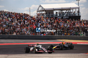 2024-10-19 - 27 HULKENBERG Nico (ger), Haas F1 Team VF-24 Ferrari, action 11 PEREZ Sergio (mex), Red Bull Racing RB20, action during the Formula 1 Pirelli United States Grand Prix 2024, 19th round of the 2024 Formula One World Championship from October 18 to 20, 2024 on the Circuit of the Americas, in Austin, United States of America - F1 - US GRAND PRIX 2024 - FORMULA 1 - MOTORS