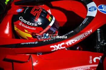 2024-10-19 - SAINZ Carlos (spa), Scuderia Ferrari SF-24, portrait during the Formula 1 Pirelli United States Grand Prix 2024, 19th round of the 2024 Formula One World Championship from October 18 to 20, 2024 on the Circuit of the Americas, in Austin, United States of America - F1 - US GRAND PRIX 2024 - FORMULA 1 - MOTORS