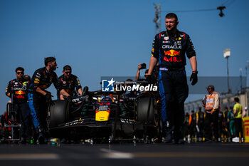 2024-10-19 - 11 PEREZ Sergio (mex), Red Bull Racing RB20, action during the Formula 1 Pirelli United States Grand Prix 2024, 19th round of the 2024 Formula One World Championship from October 18 to 20, 2024 on the Circuit of the Americas, in Austin, United States of America - F1 - US GRAND PRIX 2024 - FORMULA 1 - MOTORS