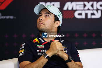 24/10/2024 - PEREZ Sergio (mex), Red Bull Racing RB20, portrait press conference during the Formula 1 Gran Premio de la Ciudad de Mexico 2024, 20th round of the 2024 Formula One World Championship from October 25 to 27, 2024 on the Autodromo Hermanos Rodriguez, in Mexico City, Mexico - F1 - MEXICO CITY GRAND PRIX 2024 - FORMULA 1 - MOTORI