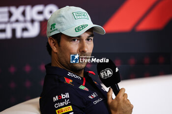 24/10/2024 - PEREZ Sergio (mex), Red Bull Racing RB20, portrait press conference during the Formula 1 Gran Premio de la Ciudad de Mexico 2024, 20th round of the 2024 Formula One World Championship from October 25 to 27, 2024 on the Autodromo Hermanos Rodriguez, in Mexico City, Mexico - F1 - MEXICO CITY GRAND PRIX 2024 - FORMULA 1 - MOTORI