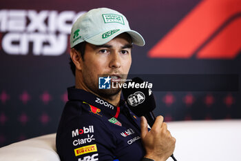 24/10/2024 - PEREZ Sergio (mex), Red Bull Racing RB20, portrait press conference during the Formula 1 Gran Premio de la Ciudad de Mexico 2024, 20th round of the 2024 Formula One World Championship from October 25 to 27, 2024 on the Autodromo Hermanos Rodriguez, in Mexico City, Mexico - F1 - MEXICO CITY GRAND PRIX 2024 - FORMULA 1 - MOTORI