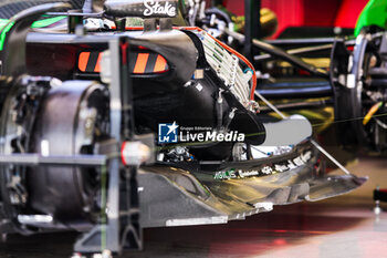 24/10/2024 - Stake F1 Team Kick Sauber C44, mechanical detail radiator and floor during the Formula 1 Gran Premio de la Ciudad de Mexico 2024, 20th round of the 2024 Formula One World Championship from October 25 to 27, 2024 on the Autodromo Hermanos Rodriguez, in Mexico City, Mexico - F1 - MEXICO CITY GRAND PRIX 2024 - FORMULA 1 - MOTORI