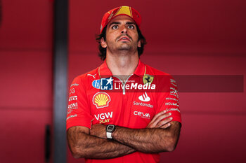 24/10/2024 - SAINZ Carlos (spa), Scuderia Ferrari SF-24, portrait during the Formula 1 Gran Premio de la Ciudad de Mexico 2024, 20th round of the 2024 Formula One World Championship from October 25 to 27, 2024 on the Autodromo Hermanos Rodriguez, in Mexico City, Mexico - F1 - MEXICO CITY GRAND PRIX 2024 - FORMULA 1 - MOTORI