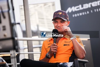 25/10/2024 - NORRIS Lando (gbr), McLaren F1 Team MCL38, portrait during the Formula 1 Gran Premio de la Ciudad de Mexico 2024, 20th round of the 2024 Formula One World Championship from October 25 to 27, 2024 on the Autodromo Hermanos Rodriguez, in Mexico City, Mexico - F1 - MEXICO CITY GRAND PRIX 2024 - FORMULA 1 - MOTORI