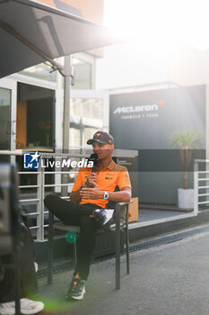 25/10/2024 - NORRIS Lando (gbr), McLaren F1 Team MCL38, portrait during the Formula 1 Gran Premio de la Ciudad de Mexico 2024, 20th round of the 2024 Formula One World Championship from October 25 to 27, 2024 on the Autodromo Hermanos Rodriguez, in Mexico City, Mexico - F1 - MEXICO CITY GRAND PRIX 2024 - FORMULA 1 - MOTORI