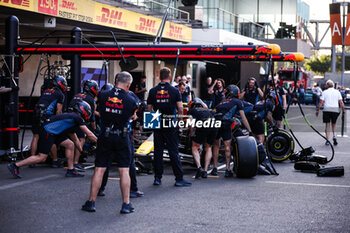 25/10/2024 - Red Bull Racing pit stop practice during the Formula 1 Gran Premio de la Ciudad de Mexico 2024, 20th round of the 2024 Formula One World Championship from October 25 to 27, 2024 on the Autodromo Hermanos Rodriguez, in Mexico City, Mexico - F1 - MEXICO CITY GRAND PRIX 2024 - FORMULA 1 - MOTORI