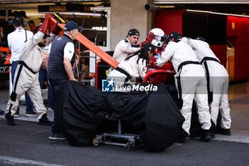 25/10/2024 - Marshal extraction test during the Formula 1 Gran Premio de la Ciudad de Mexico 2024, 20th round of the 2024 Formula One World Championship from October 25 to 27, 2024 on the Autodromo Hermanos Rodriguez, in Mexico City, Mexico - F1 - MEXICO CITY GRAND PRIX 2024 - FORMULA 1 - MOTORI