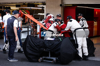 25/10/2024 - Marshal extraction test during the Formula 1 Gran Premio de la Ciudad de Mexico 2024, 20th round of the 2024 Formula One World Championship from October 25 to 27, 2024 on the Autodromo Hermanos Rodriguez, in Mexico City, Mexico - F1 - MEXICO CITY GRAND PRIX 2024 - FORMULA 1 - MOTORI