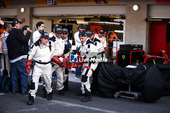 25/10/2024 - Marshal extraction test during the Formula 1 Gran Premio de la Ciudad de Mexico 2024, 20th round of the 2024 Formula One World Championship from October 25 to 27, 2024 on the Autodromo Hermanos Rodriguez, in Mexico City, Mexico - F1 - MEXICO CITY GRAND PRIX 2024 - FORMULA 1 - MOTORI