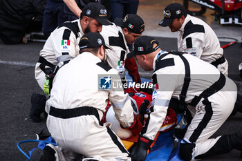 25/10/2024 - Marshal extraction test during the Formula 1 Gran Premio de la Ciudad de Mexico 2024, 20th round of the 2024 Formula One World Championship from October 25 to 27, 2024 on the Autodromo Hermanos Rodriguez, in Mexico City, Mexico - F1 - MEXICO CITY GRAND PRIX 2024 - FORMULA 1 - MOTORI