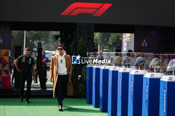 25/10/2024 - RUSSELL George (gbr), Mercedes AMG F1 Team W15, portrait during the Formula 1 Gran Premio de la Ciudad de Mexico 2024, 20th round of the 2024 Formula One World Championship from October 25 to 27, 2024 on the Autodromo Hermanos Rodriguez, in Mexico City, Mexico - F1 - MEXICO CITY GRAND PRIX 2024 - FORMULA 1 - MOTORI