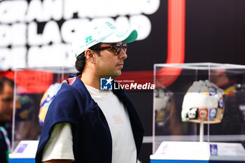 25/10/2024 - PEREZ Sergio (mex), Red Bull Racing RB20, portrait during the Formula 1 Gran Premio de la Ciudad de Mexico 2024, 20th round of the 2024 Formula One World Championship from October 25 to 27, 2024 on the Autodromo Hermanos Rodriguez, in Mexico City, Mexico - F1 - MEXICO CITY GRAND PRIX 2024 - FORMULA 1 - MOTORI