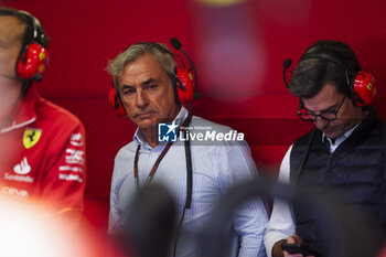 25/10/2024 - SAINZ Carlos (spa), Dakar Champion, Portrait during the Formula 1 Gran Premio de la Ciudad de Mexico 2024, 20th round of the 2024 Formula One World Championship from October 25 to 27, 2024 on the Autodromo Hermanos Rodriguez, in Mexico City, Mexico - F1 - MEXICO CITY GRAND PRIX 2024 - FORMULA 1 - MOTORI