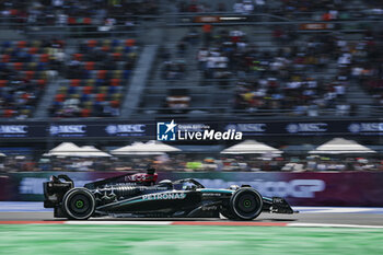 25/10/2024 - 63 RUSSELL George (gbr), Mercedes AMG F1 Team W15, action during the Formula 1 Gran Premio de la Ciudad de Mexico 2024, 20th round of the 2024 Formula One World Championship from October 25 to 27, 2024 on the Autodromo Hermanos Rodriguez, in Mexico City, Mexico - F1 - MEXICO CITY GRAND PRIX 2024 - FORMULA 1 - MOTORI