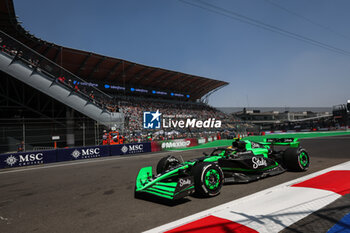 25/10/2024 - 97 SHWARTZMAN Robert (isr), Stake F1 Team Kick Sauber C44, action during the Formula 1 Gran Premio de la Ciudad de Mexico 2024, 20th round of the 2024 Formula One World Championship from October 25 to 27, 2024 on the Autodromo Hermanos Rodriguez, in Mexico City, Mexico - F1 - MEXICO CITY GRAND PRIX 2024 - FORMULA 1 - MOTORI