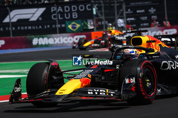 25/10/2024 - 01 VERSTAPPEN Max (nld), Red Bull Racing RB20, action during the Formula 1 Gran Premio de la Ciudad de Mexico 2024, 20th round of the 2024 Formula One World Championship from October 25 to 27, 2024 on the Autodromo Hermanos Rodriguez, in Mexico City, Mexico - F1 - MEXICO CITY GRAND PRIX 2024 - FORMULA 1 - MOTORI