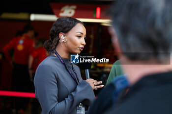 25/10/2024 - SCHIFF Naomi (bel), TV presenter of Canal+, portrait during the Formula 1 Gran Premio de la Ciudad de Mexico 2024, 20th round of the 2024 Formula One World Championship from October 25 to 27, 2024 on the Autodromo Hermanos Rodriguez, in Mexico City, Mexico - F1 - MEXICO CITY GRAND PRIX 2024 - FORMULA 1 - MOTORI