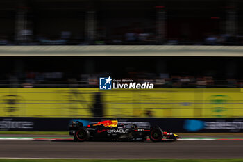 26/10/2024 - 01 VERSTAPPEN Max (nld), Red Bull Racing RB20, action during the Formula 1 Gran Premio de la Ciudad de Mexico 2024, 20th round of the 2024 Formula One World Championship from October 25 to 27, 2024 on the Autodromo Hermanos Rodriguez, in Mexico City, Mexico - F1 - MEXICO CITY GRAND PRIX 2024 - FORMULA 1 - MOTORI