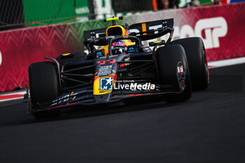 26/10/2024 - 11 PEREZ Sergio (mex), Red Bull Racing RB20, action during the Formula 1 Gran Premio de la Ciudad de Mexico 2024, 20th round of the 2024 Formula One World Championship from October 25 to 27, 2024 on the Autodromo Hermanos Rodriguez, in Mexico City, Mexico - F1 - MEXICO CITY GRAND PRIX 2024 - FORMULA 1 - MOTORI