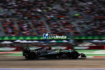 26/10/2024 - 44 HAMILTON Lewis (gbr), Mercedes AMG F1 Team W15, action during the Formula 1 Gran Premio de la Ciudad de Mexico 2024, 20th round of the 2024 Formula One World Championship from October 25 to 27, 2024 on the Autodromo Hermanos Rodriguez, in Mexico City, Mexico - F1 - MEXICO CITY GRAND PRIX 2024 - FORMULA 1 - MOTORI