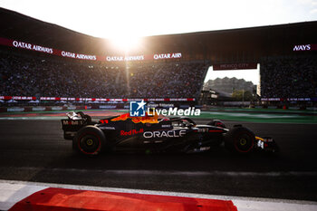 26/10/2024 - 11 PEREZ Sergio (mex), Red Bull Racing RB20, action during the Formula 1 Gran Premio de la Ciudad de Mexico 2024, 20th round of the 2024 Formula One World Championship from October 25 to 27, 2024 on the Autodromo Hermanos Rodriguez, in Mexico City, Mexico - F1 - MEXICO CITY GRAND PRIX 2024 - FORMULA 1 - MOTORI