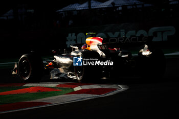 26/10/2024 - 11 PEREZ Sergio (mex), Red Bull Racing RB20, action during the Formula 1 Gran Premio de la Ciudad de Mexico 2024, 20th round of the 2024 Formula One World Championship from October 25 to 27, 2024 on the Autodromo Hermanos Rodriguez, in Mexico City, Mexico - F1 - MEXICO CITY GRAND PRIX 2024 - FORMULA 1 - MOTORI