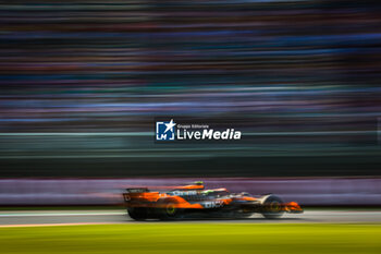 26/10/2024 - 04 NORRIS Lando (gbr), McLaren F1 Team MCL38, action during the Formula 1 Gran Premio de la Ciudad de Mexico 2024, 20th round of the 2024 Formula One World Championship from October 25 to 27, 2024 on the Autodromo Hermanos Rodriguez, in Mexico City, Mexico - F1 - MEXICO CITY GRAND PRIX 2024 - FORMULA 1 - MOTORI