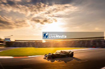 26/10/2024 - 44 HAMILTON Lewis (gbr), Mercedes AMG F1 Team W15, action during the Formula 1 Gran Premio de la Ciudad de Mexico 2024, 20th round of the 2024 Formula One World Championship from October 25 to 27, 2024 on the Autodromo Hermanos Rodriguez, in Mexico City, Mexico - F1 - MEXICO CITY GRAND PRIX 2024 - FORMULA 1 - MOTORI