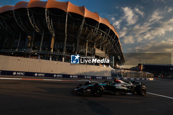 26/10/2024 - 44 HAMILTON Lewis (gbr), Mercedes AMG F1 Team W15, action during the Formula 1 Gran Premio de la Ciudad de Mexico 2024, 20th round of the 2024 Formula One World Championship from October 25 to 27, 2024 on the Autodromo Hermanos Rodriguez, in Mexico City, Mexico - F1 - MEXICO CITY GRAND PRIX 2024 - FORMULA 1 - MOTORI