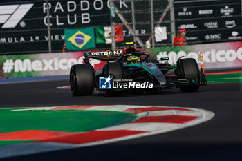 26/10/2024 - 44 HAMILTON Lewis (gbr), Mercedes AMG F1 Team W15, action during the Formula 1 Gran Premio de la Ciudad de Mexico 2024, 20th round of the 2024 Formula One World Championship from October 25 to 27, 2024 on the Autodromo Hermanos Rodriguez, in Mexico City, Mexico - F1 - MEXICO CITY GRAND PRIX 2024 - FORMULA 1 - MOTORI