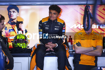 26/10/2024 - NORRIS Lando (gbr), McLaren F1 Team MCL38, portrait during the Formula 1 Gran Premio de la Ciudad de Mexico 2024, 20th round of the 2024 Formula One World Championship from October 25 to 27, 2024 on the Autodromo Hermanos Rodriguez, in Mexico City, Mexico - F1 - MEXICO CITY GRAND PRIX 2024 - FORMULA 1 - MOTORI