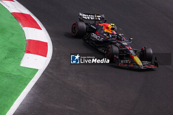 26/10/2024 - 11 PEREZ Sergio (mex), Red Bull Racing RB20, action during the Formula 1 Gran Premio de la Ciudad de Mexico 2024, 20th round of the 2024 Formula One World Championship from October 25 to 27, 2024 on the Autodromo Hermanos Rodriguez, in Mexico City, Mexico - F1 - MEXICO CITY GRAND PRIX 2024 - FORMULA 1 - MOTORI